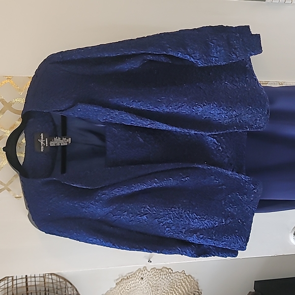 Jacquard Dress & Blazer Set - Picture 8 of 8